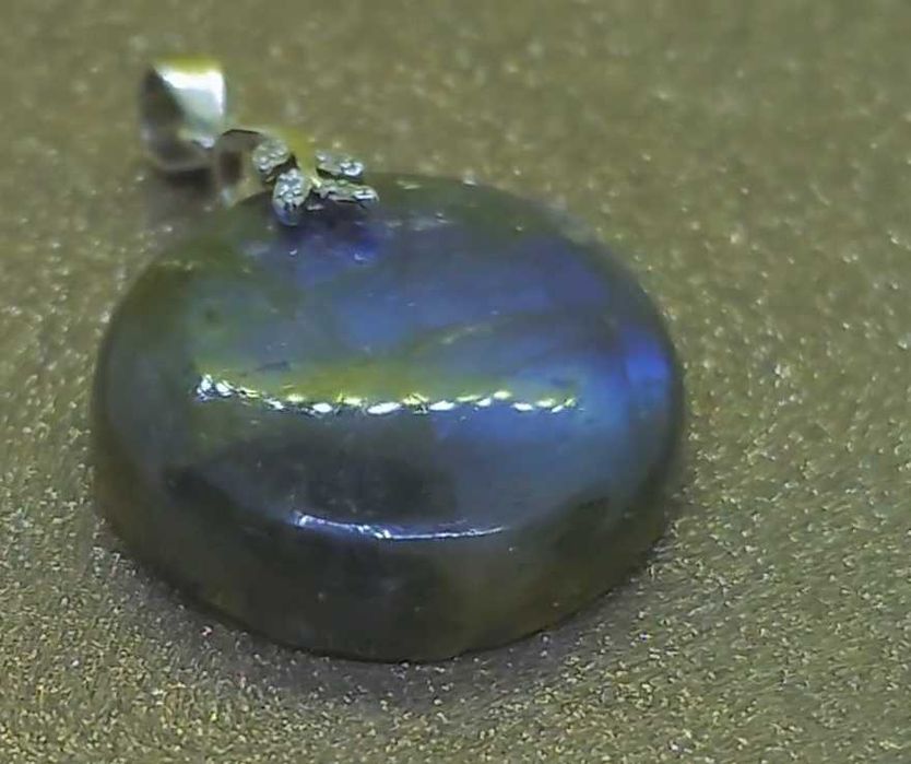 Pandantiv argint cu labradorit