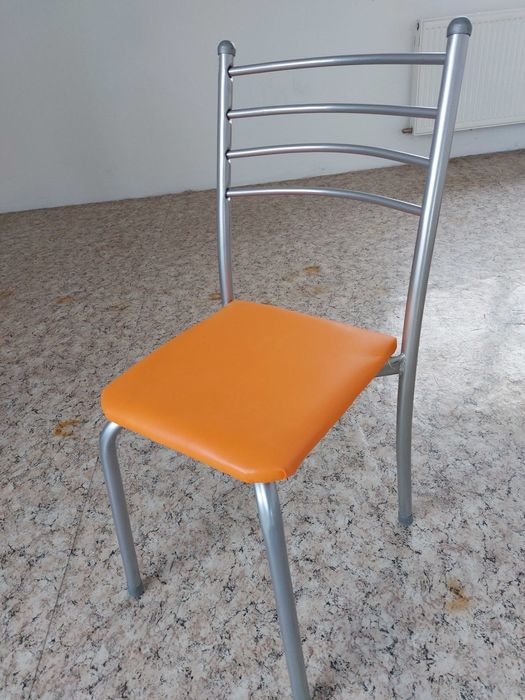 Тръбни столове - нови