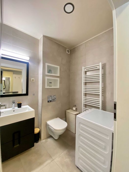 Apartament de lux, 2 camere cu parcare - zona Centrala