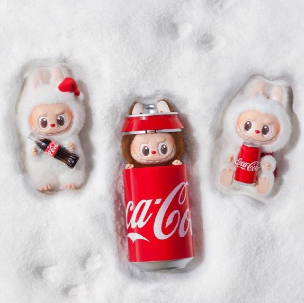 Колекционерски Labubu x Coca-Cola – Зимна лимитирана серия Pre order