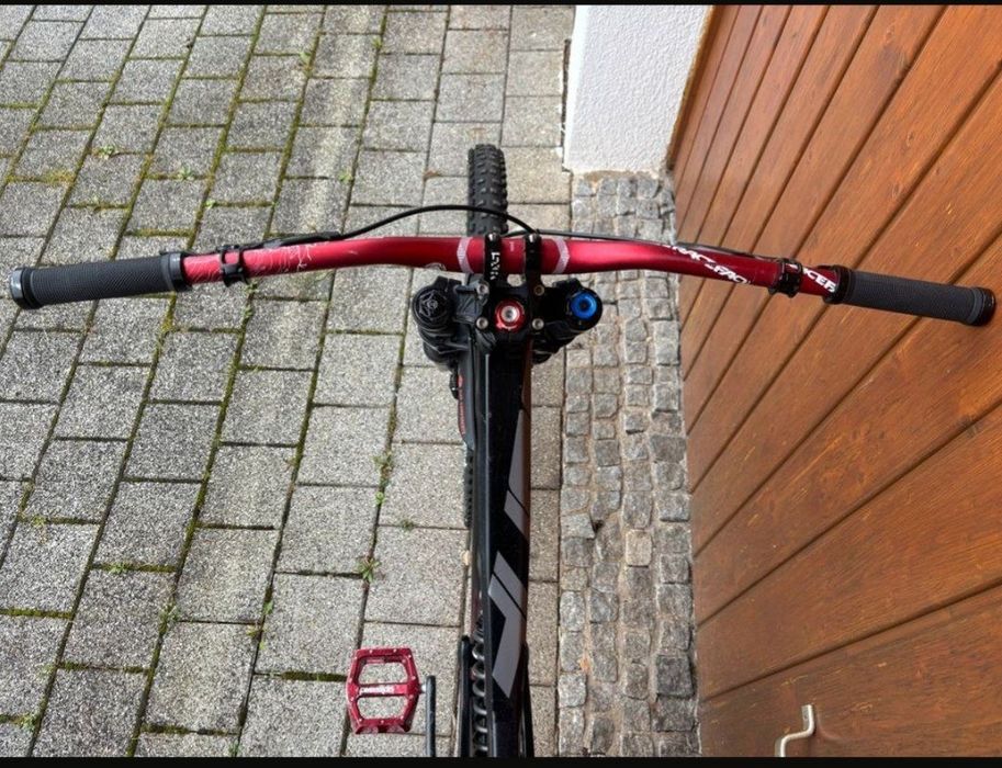 YT Tues M, 27.5 Upgrade DH, Мекица