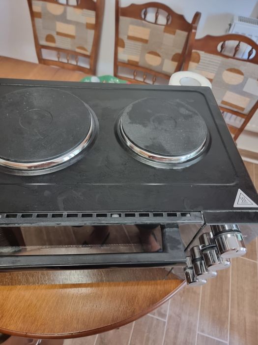 Vând mini cuptor electric Gorenje OM30GBX