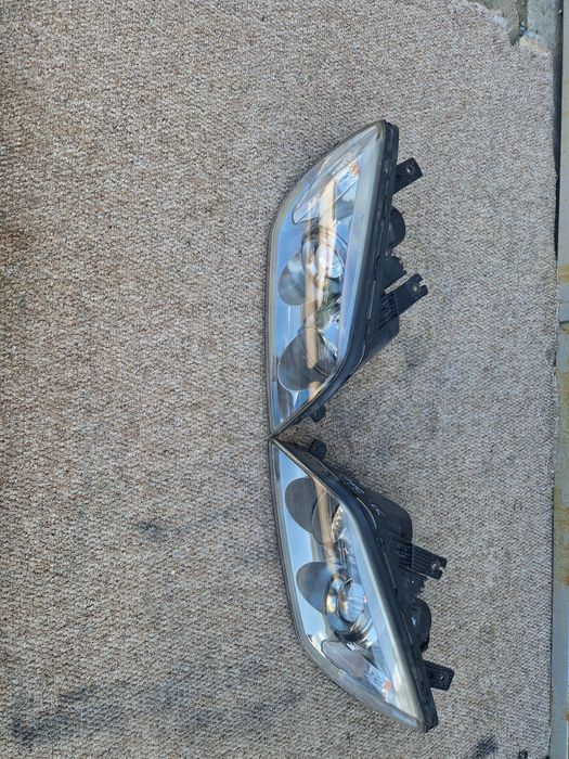 Faruri cu lupa Chevrolet Captiva 2012