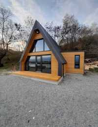 De vânzare cabana A FREM și casa din structura de lemn la comanda