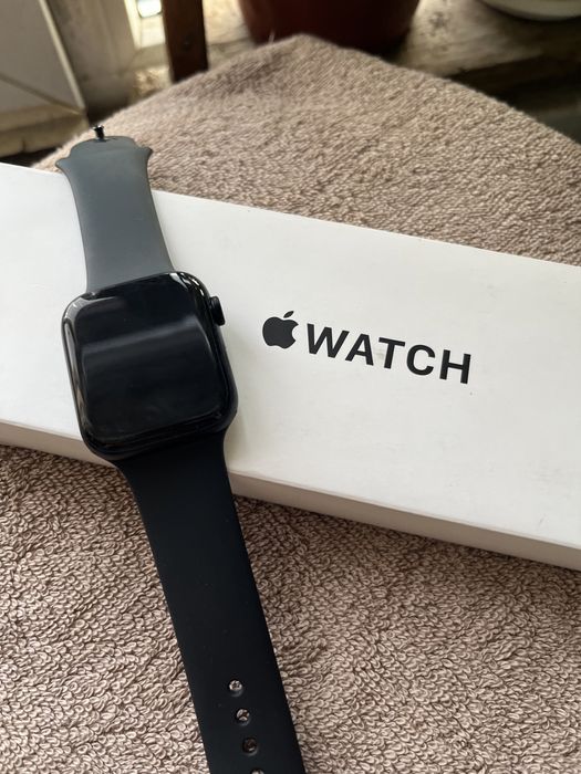 Apple Watch SE2 gps 44mm новые