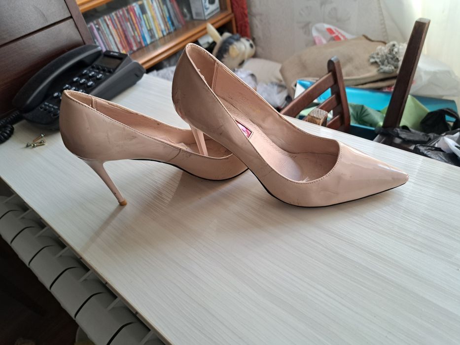 Женские туфли и полусапожки