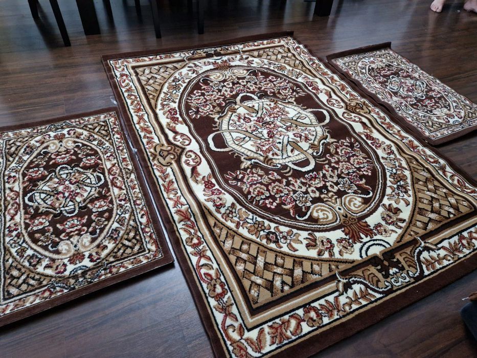 Covoare și traverse