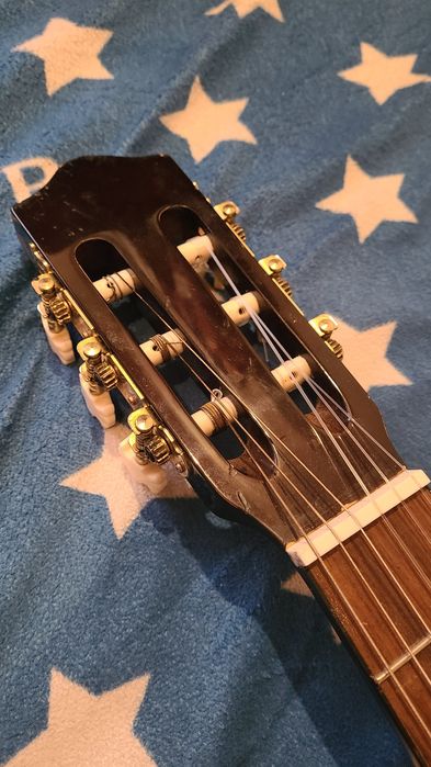 Chitară clasică electroacustică Stagg C546TCE-N – stare foarte bună