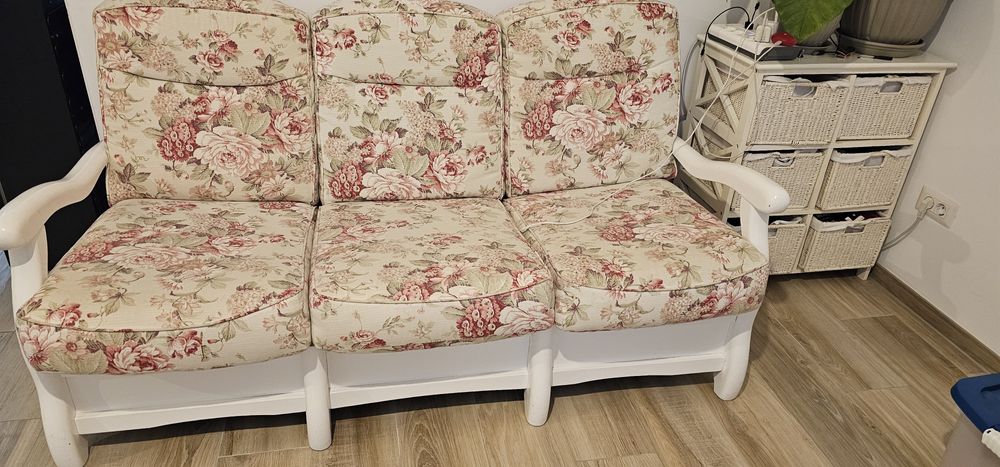 Vand canapea,extensibila 3 locuri, Dalin, măsuță si balansoar