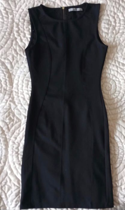 Платье зара новое