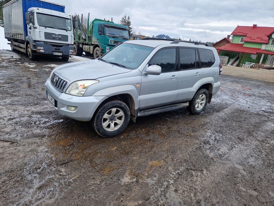Vînd Toyota land CRUISER