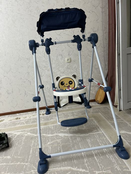 Продам новые качели