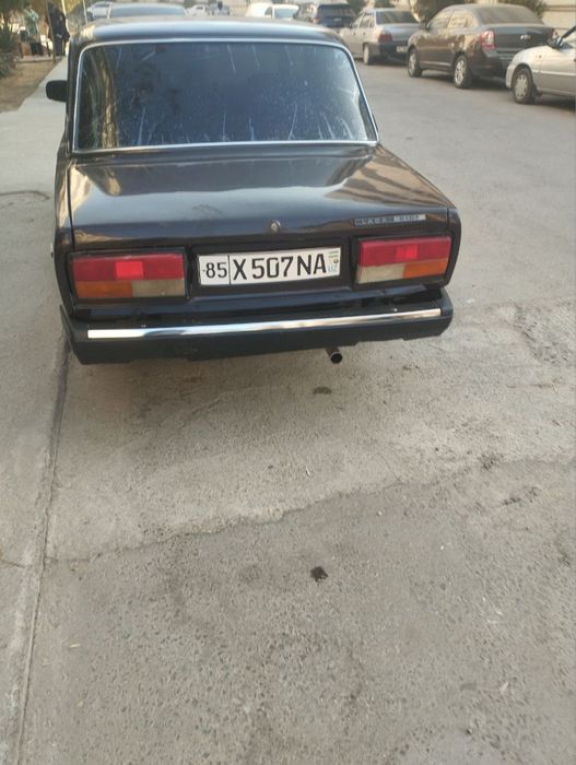 Jiguli 2107  holati ideal srochna sotiladi