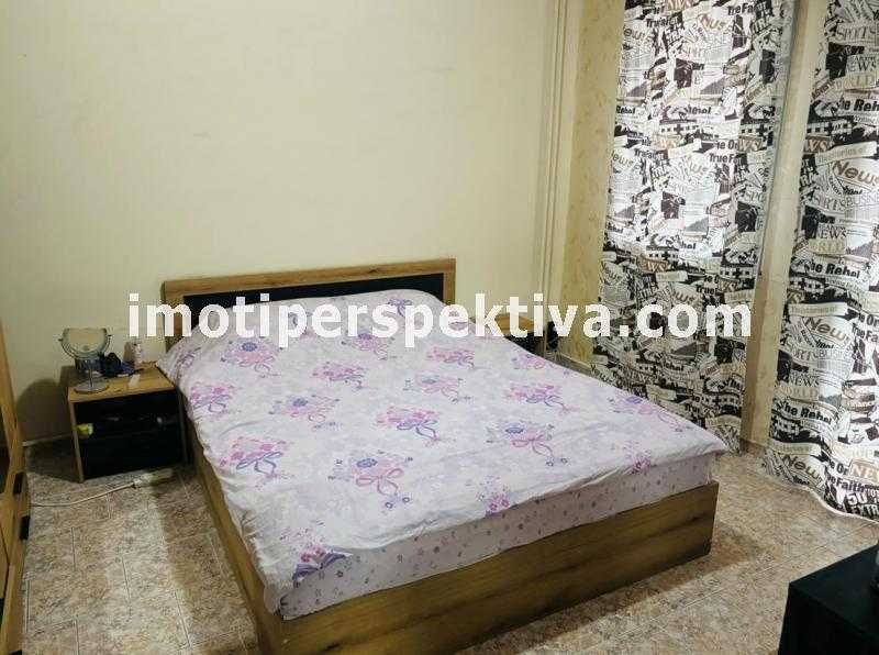 Продава се Тристаен апартамент в Пловдив, Кючук Париж - 72 кв.м за 1667 €/кв.м - Снимка #4