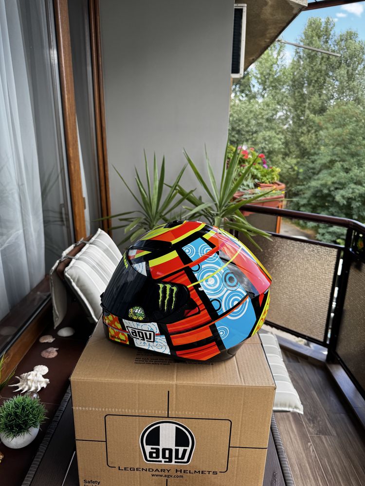 AGV К3 SV Каска за мотор