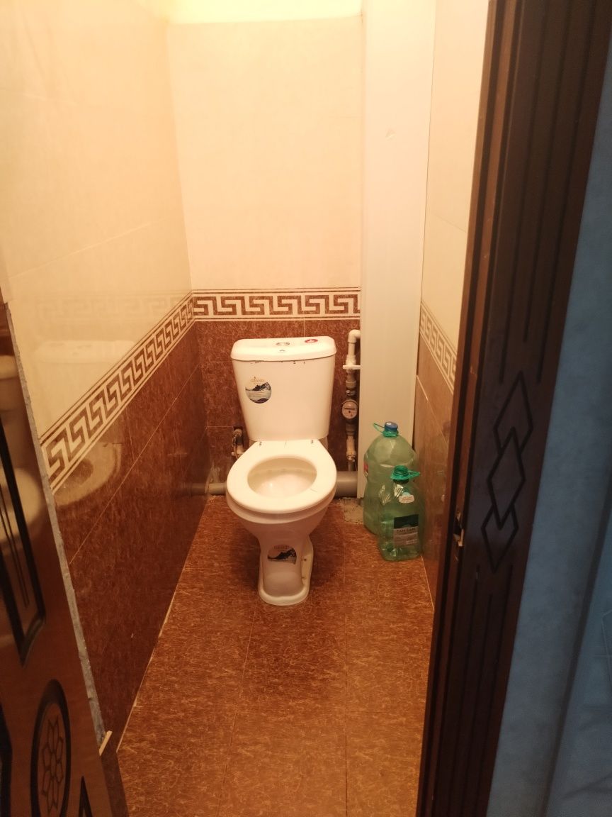 Uy sotiladi yangi 5 etajkada
