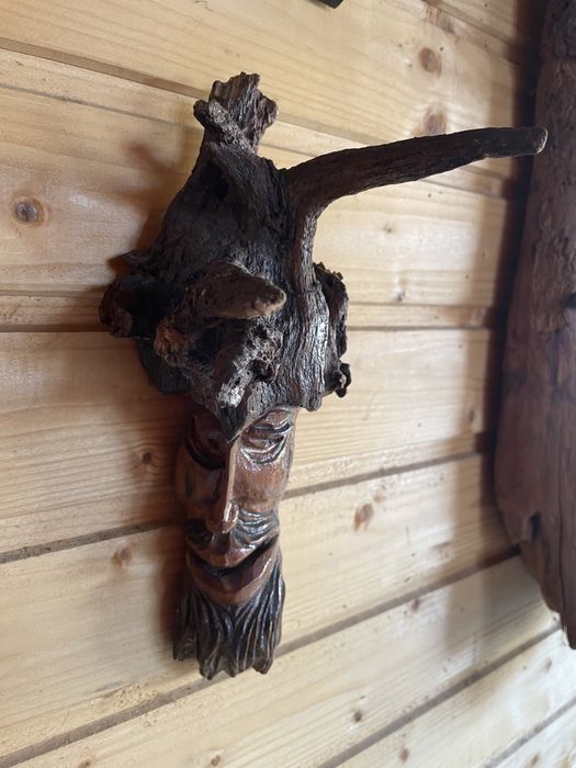 Sculpturi din lemn