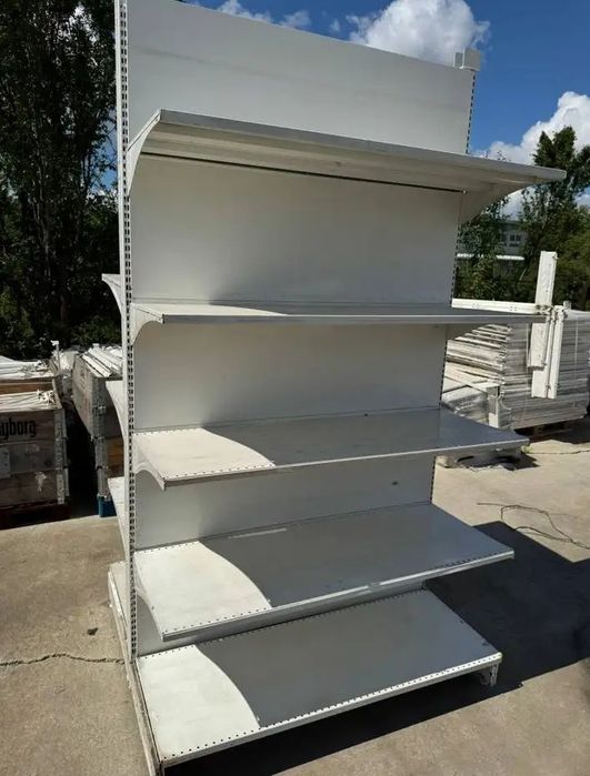 Vând rafturi de magazin și de depozitarea morții