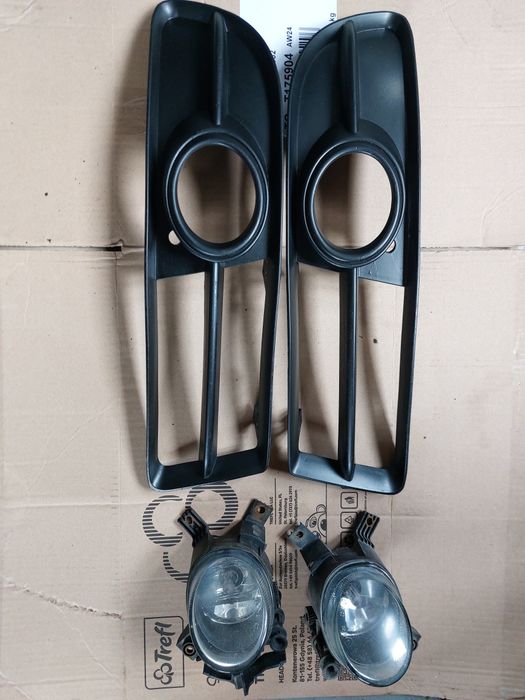 Set grile + proiectoare bara fata SLINE AUDI A4 8E B7 model 2004-2008