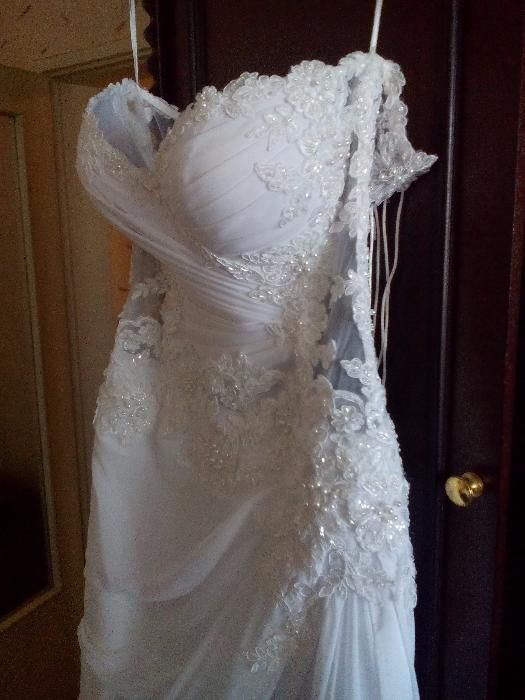 Булчинска сватбена рокля