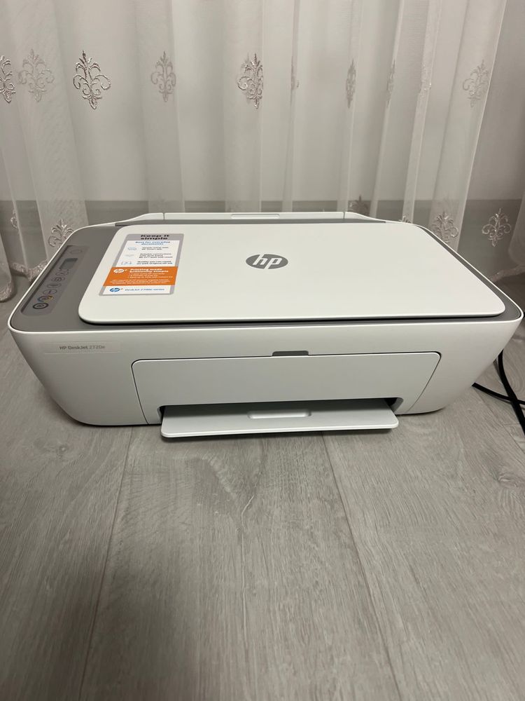 Imprimanta HP DeskJet 2720e Printer