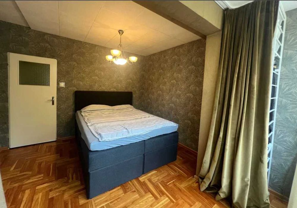 Продава се Тристаен апартамент в София, Света Троица - 88 кв.м за 2353 €/кв.м - Снимка #12