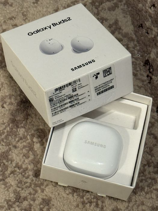 Casti Samsung Galaxy Buds2