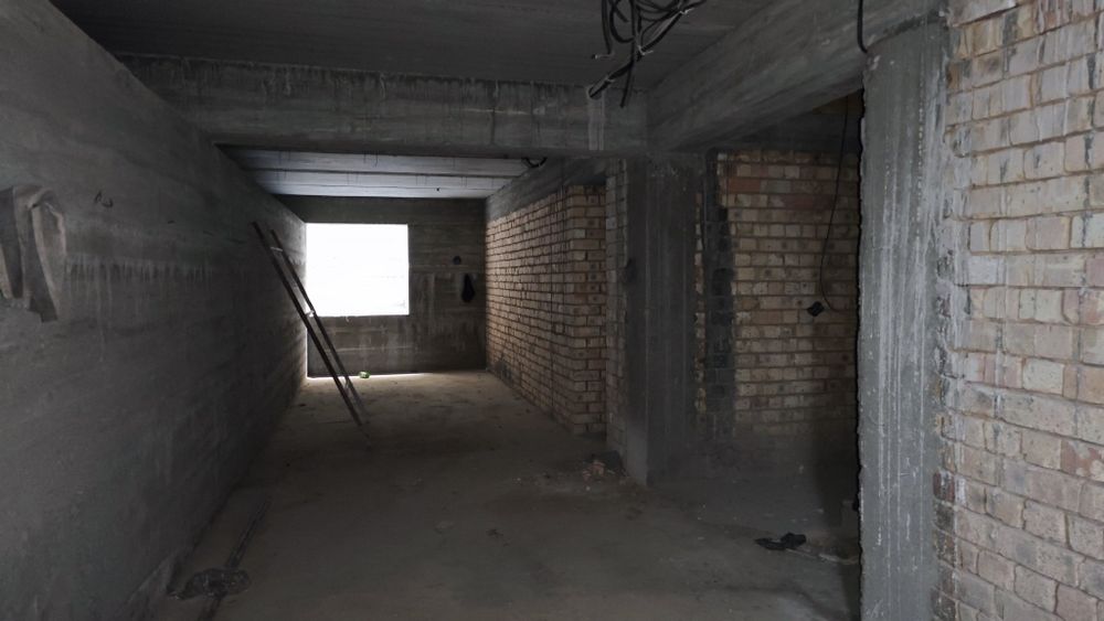 Uy sotiladi 2.5 sotix korobka Olmazor Beruniy metro