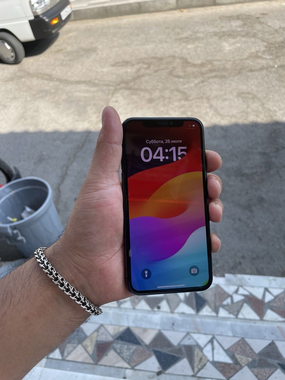 Ayfon 11 pro rangi qora joyi 256Gb