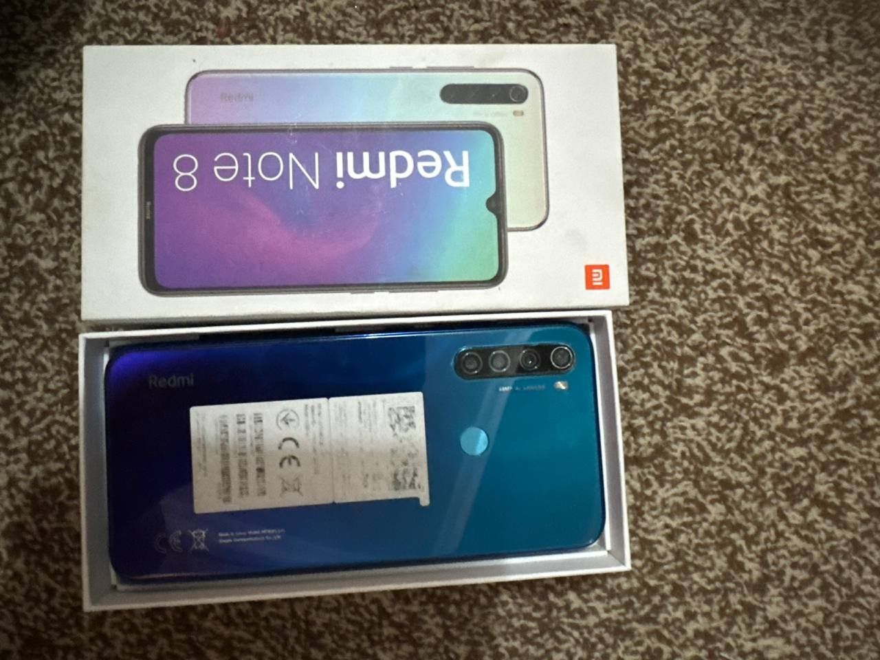 Redmi note 8 память 64 оперативка 4 состояние хорошее
