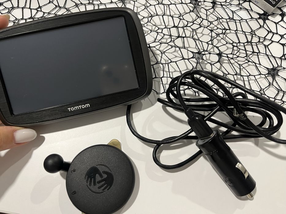Навигация за автомобил Tomtom