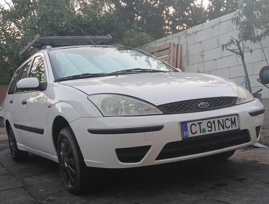 Vând Ford Focus 2002