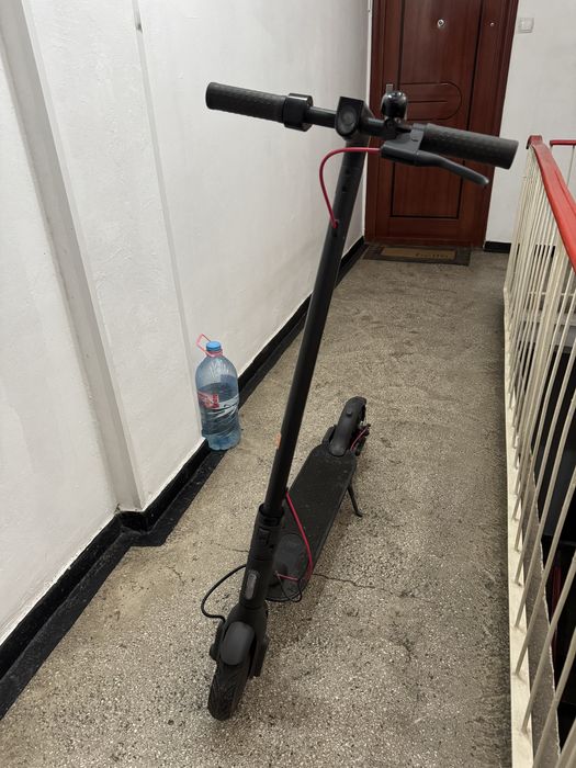 Xiaomi Mi Pro 2 – Roți pline anti-spargere