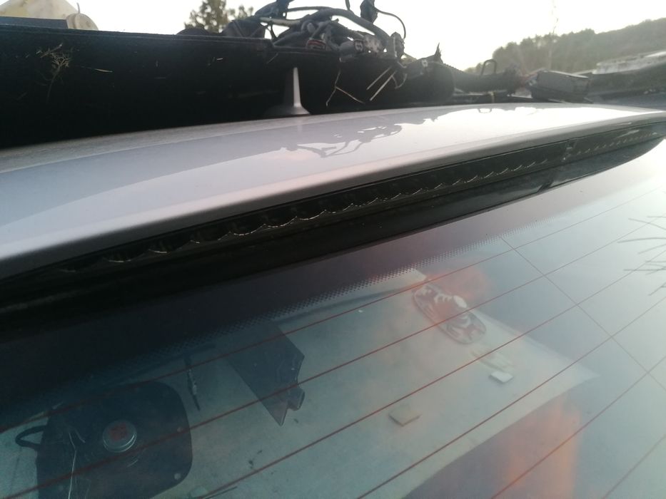 Спойлер с трети стоп на багажник Mercedes W211 facelift