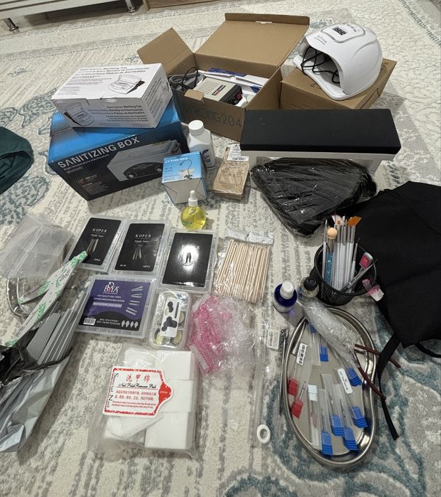 Набор для маникюра. Все почти новое. Отличном состояние