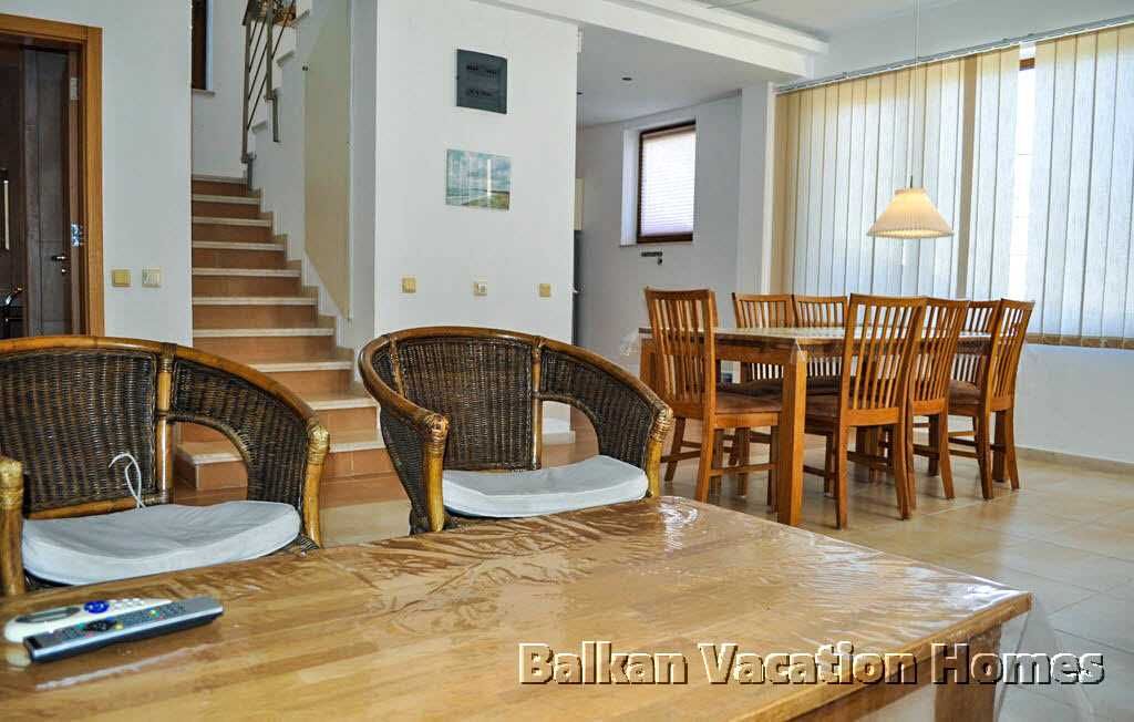 Продава се Къща в Бяла - 198 кв.м за 677 €/кв.м - Снимка #2