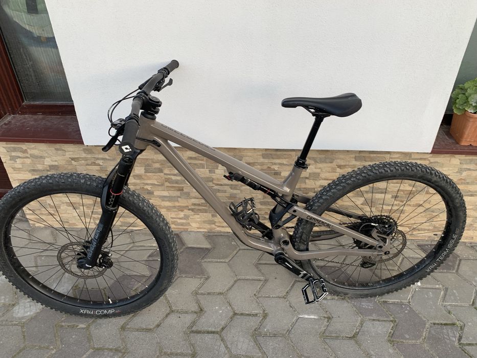 Bicicleta Commencal 29 full suspension