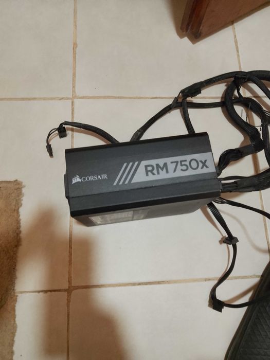 Захранване за  компютър Corsair RM750x 750W 80 PLUS Gold