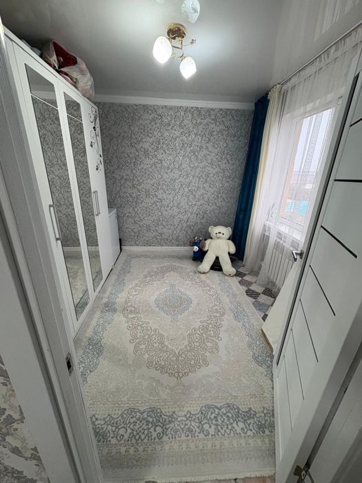 Продам 4-х комн квартиру