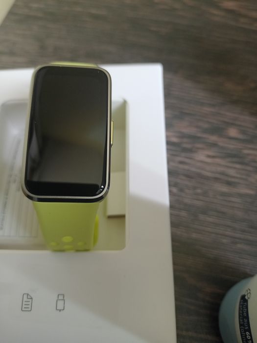 Huawei Band 10!!