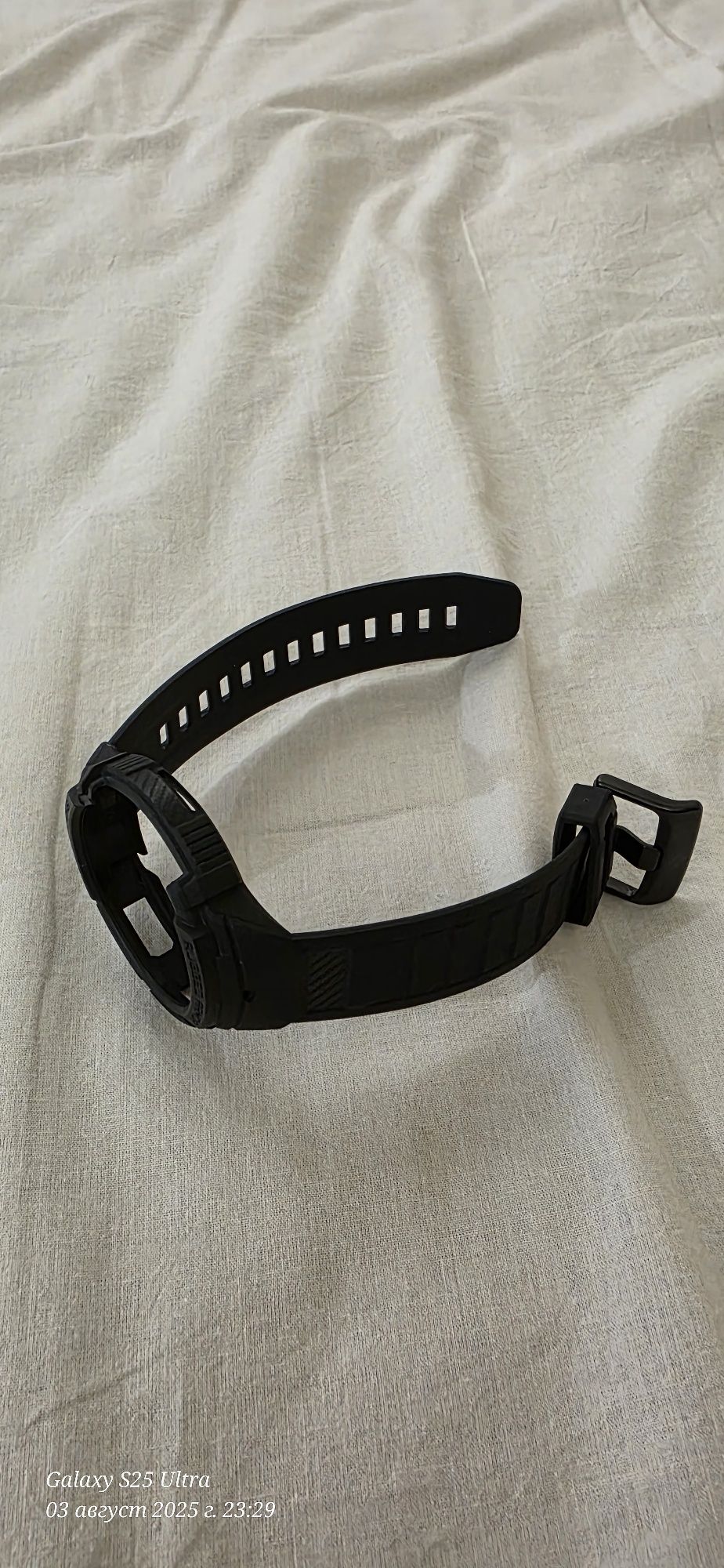 Продавам Spigen каишка за Samsung Watch 6 Classic 47mm