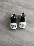 Adidasi burberry