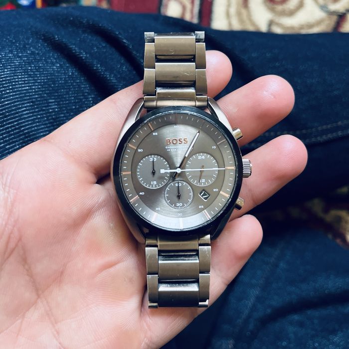 Hugo boss часы