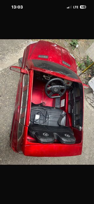 Masina electrica Mercedes