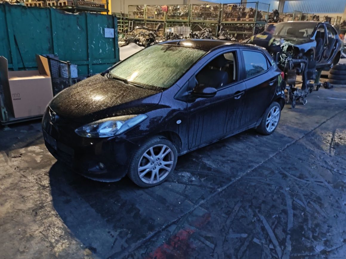 Мазда 2/Mazda 2 1.3i 2008г