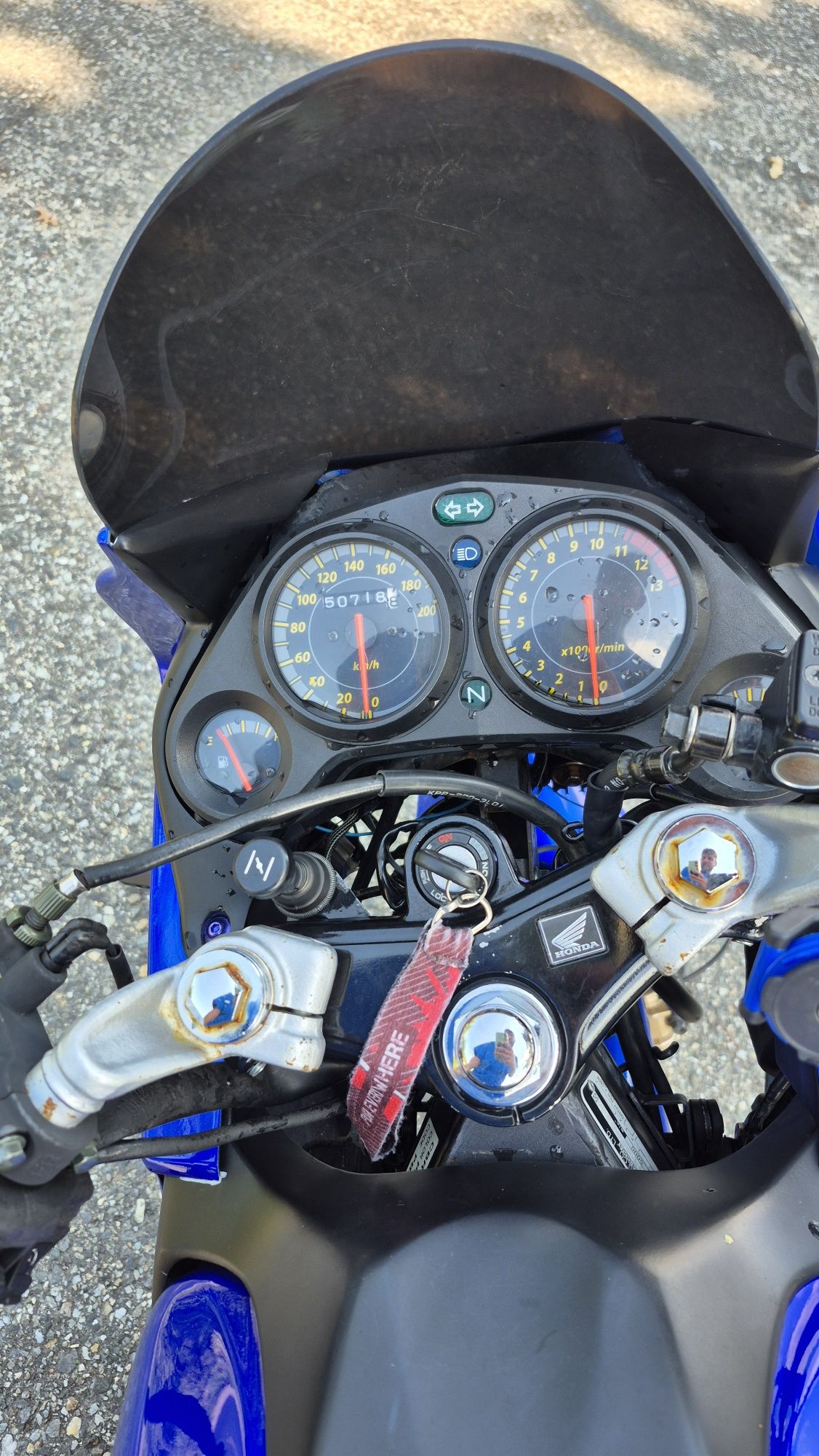 Honda CBR 125R JC34