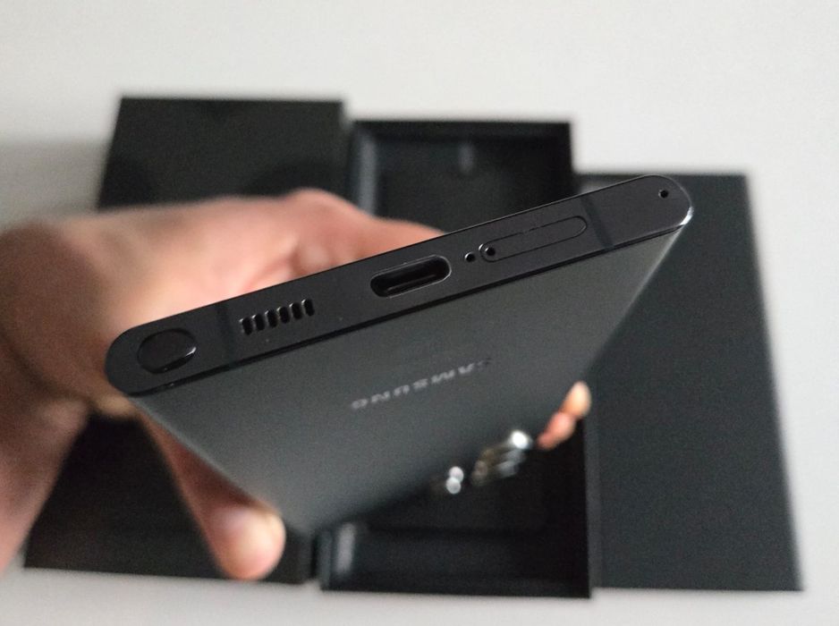 S22 Ultra 512 full box