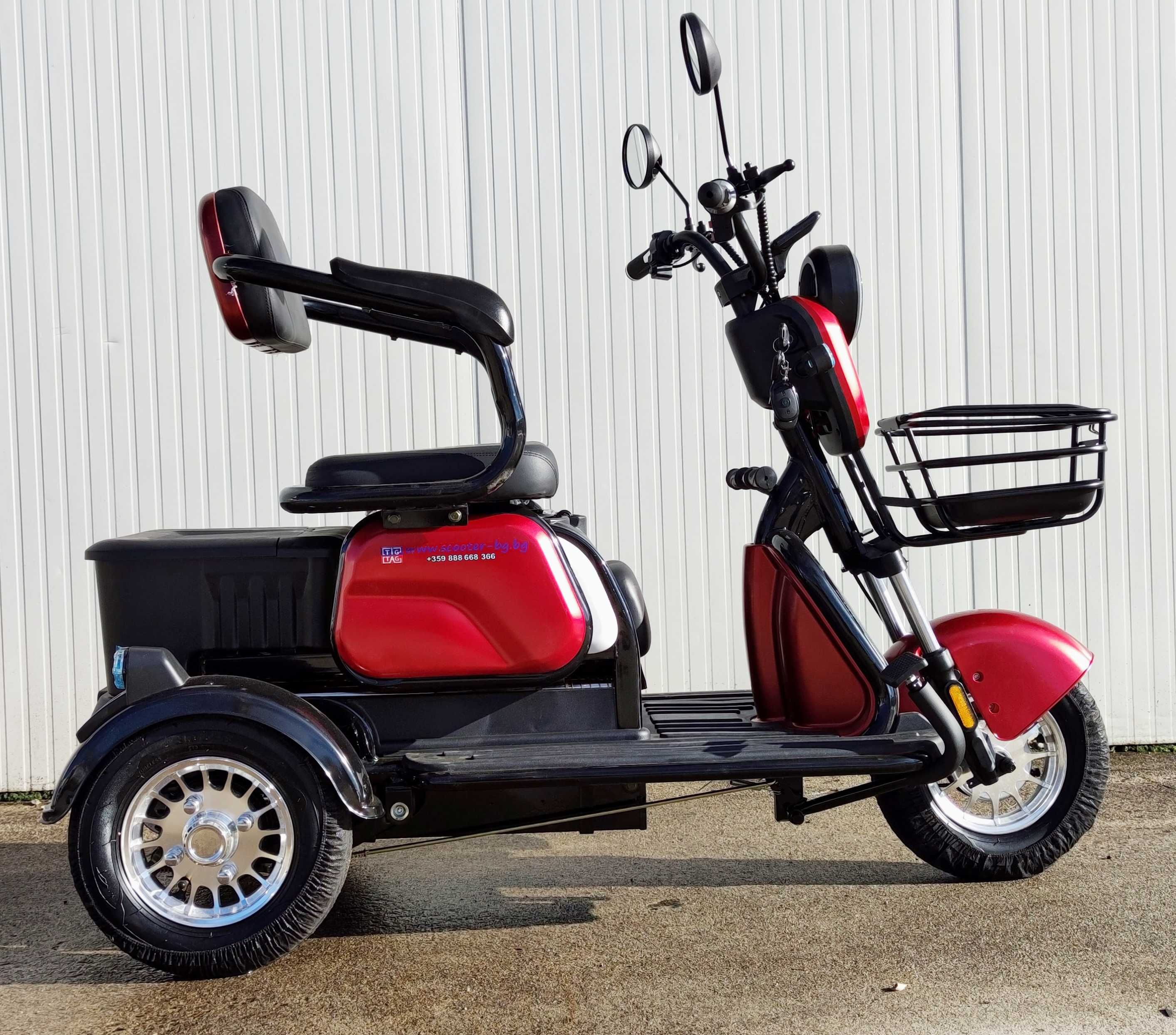 Електрическа триколка с три седалки EcoWay модел МX3