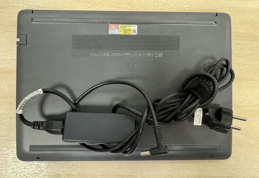Hp Noutbuk 240g7 i5