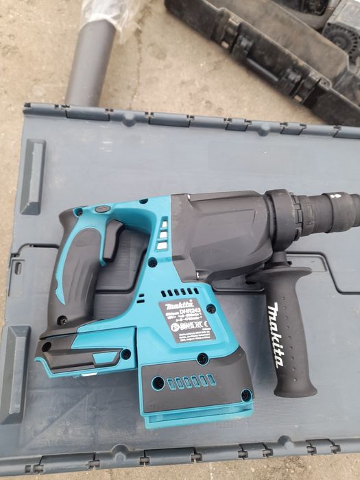 Corp Bormasina,ciocan,rotopercutor  Makita  DHR 243 ,brushless